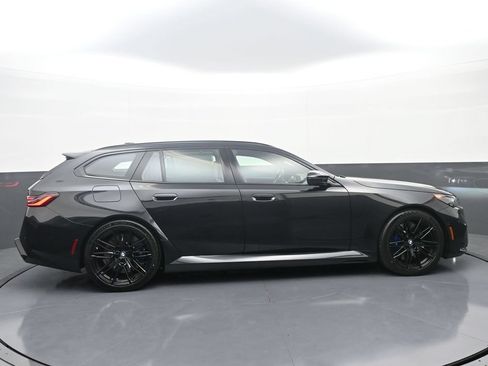 New 2027 BMW M5 Touring AWD/4WD image 8