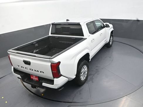 Used 2026 Toyota Tacoma SR5 AWD/4WD image 28