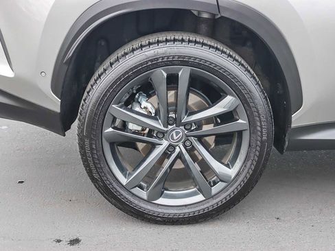 Certified 2025 Lexus NX 450h+ Luxury image 10