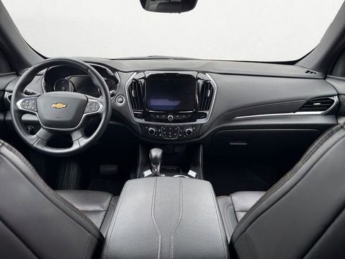 Used 2023 Chevrolet Traverse High Country image 10