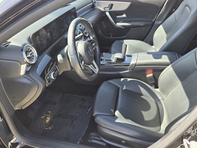 Used 2021 Mercedes-Benz A 220 image 10