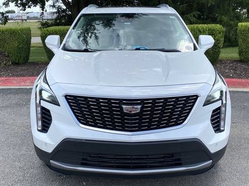 Used 2020 Cadillac XT4 Premium Luxury w/ Driver Awareness Package AWD/4WD image 9
