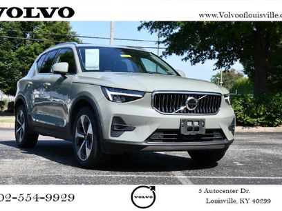 Used 2023 Volvo XC40 B5 Plus w/ Driver Assist Package