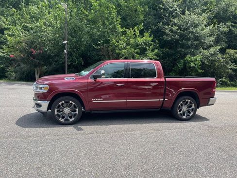 Used 2020 RAM 1500 Limited image 3