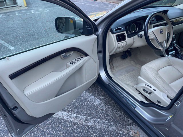Used 2015 Volvo XC70 T6 AWD/4WD image 10