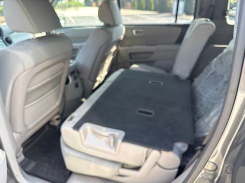 Used 2011 Honda Pilot EX image 11