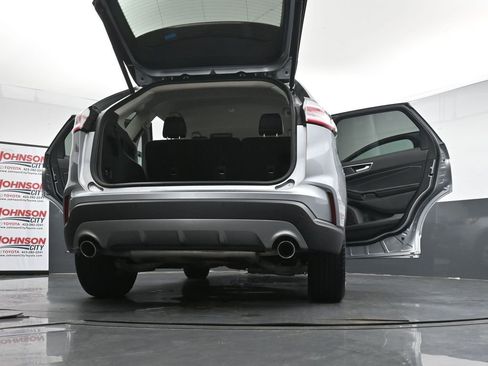 Used 2024 Ford Edge Titanium AWD/4WD image 44