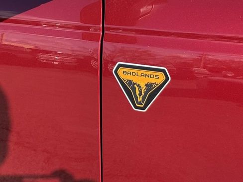 New 2025 Ford Bronco Badlands image 10