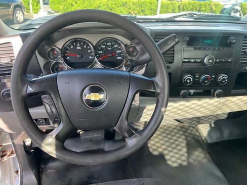 Used 2012 Chevrolet Silverado 2500 W/T image 22