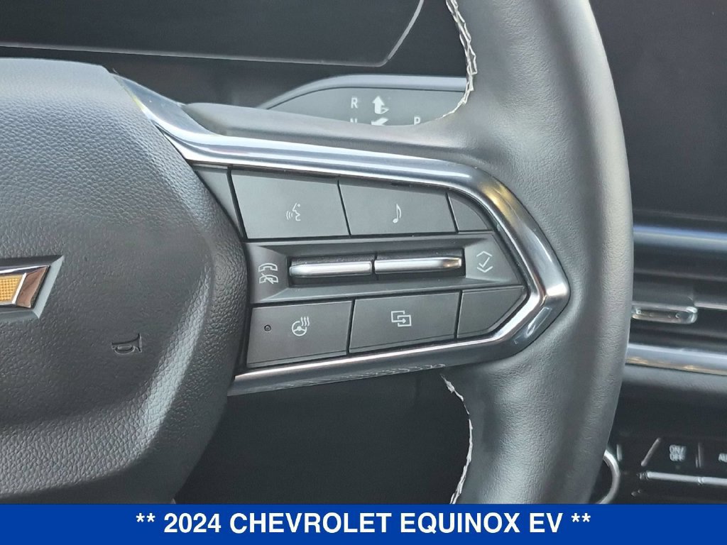 Used 2024 Chevrolet Equinox EV LT AWD/4WD image 20