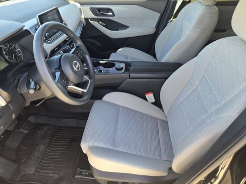 Used 2023 Nissan Rogue SV AWD/4WD image 13