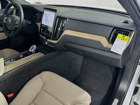 New 2026 Volvo XC60 B5 Core image 27