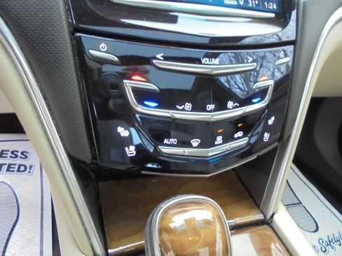 Used 2019 Cadillac XTS Luxury w/ Driver Awareness Package image 14