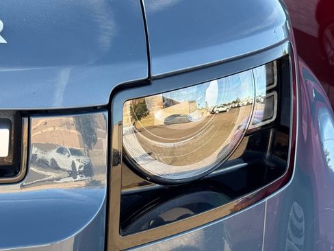 Used 2021 Land Rover Defender 110 S image 7