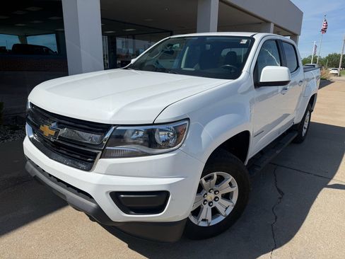 Used 2019 Chevrolet Colorado LT AWD/4WD image 2