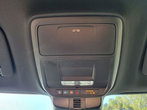 New 2026 GMC Acadia Elevation w/ Elevation Premium Package image 19