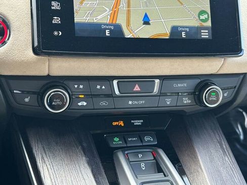 Used 2018 Honda Clarity Touring image 25