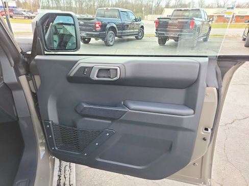 New 2026 Ford Bronco Outer Banks image 28