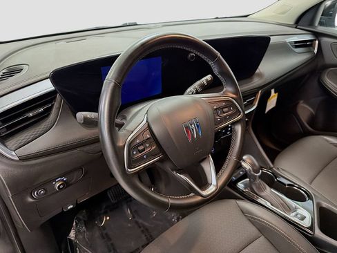 Used 2024 Buick Encore GX Preferred FWD image 11