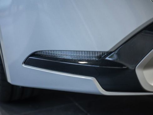 New 2026 Toyota Prius Plug-In Hybrid FWD image 13
