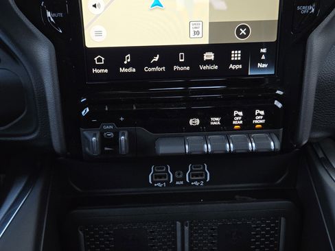 New 2026 RAM 2500 Laramie w/ Sport Appearance Package image 17