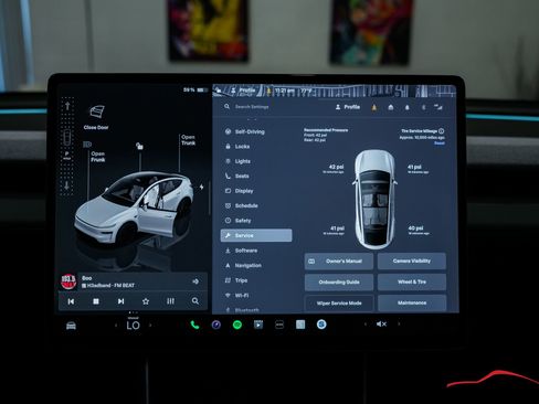 Used 2026 Tesla Model Y Long Range RWD image 68