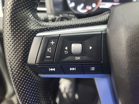 Used 2025 Mitsubishi Outlander SE AWD/4WD image 28