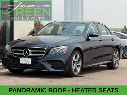 Used 2018 Mercedes-Benz E 300 4MATIC image 1