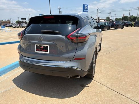 Used 2023 Nissan Murano SL w/ Cargo Package FWD image 10