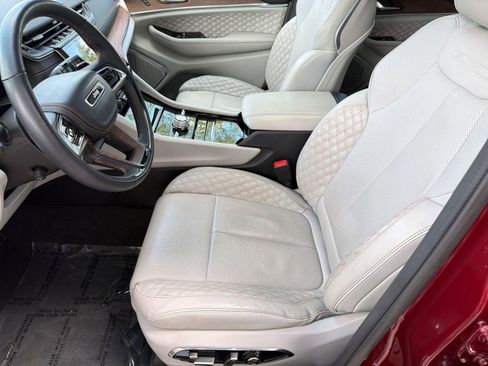 Used 2023 Jeep Grand Cherokee Summit w/ Adv Protech Group IV AWD/4WD image 5