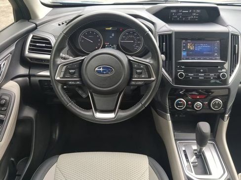 Used 2023 Subaru Forester Premium AWD/4WD image 15