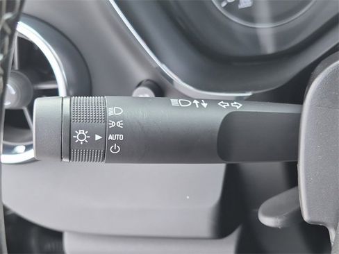 Used 2021 Chevrolet Camaro LT w/ RS Package image 25