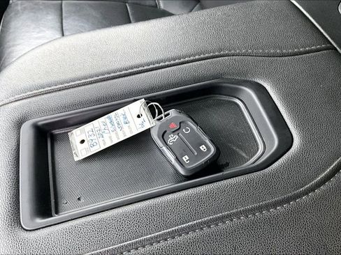 Used 2021 Chevrolet Silverado 2500 LTZ w/ LTZ Plus Package image 34