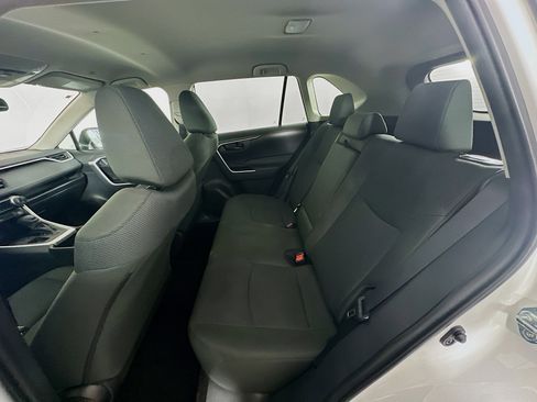 Used 2025 Toyota RAV4 LE image 27