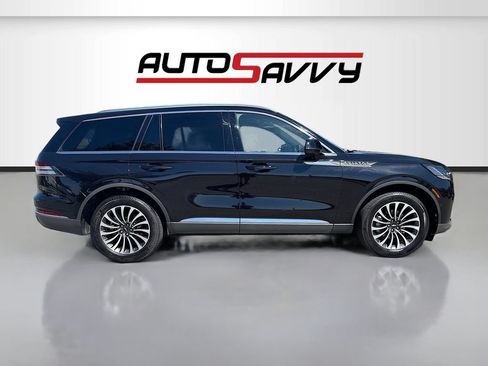 Used 2025 Lincoln Aviator Reserve w/ Equipment Group 201A AWD/4WD image 8