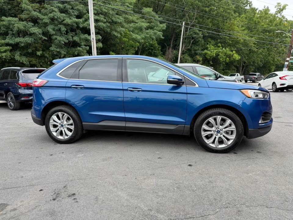 Used 2021 Ford Edge Titanium w/ Cargo Accessory Package AWD/4WD image 6