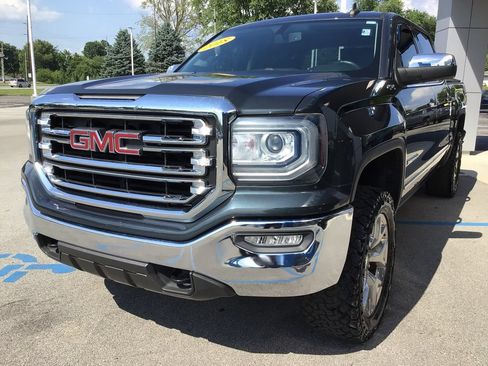 Used 2018 GMC Sierra 1500 SLT w/ SLT Premium Package AWD/4WD image 12