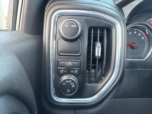 Used 2021 Chevrolet Silverado 1500 LT w/ Bed Protection Package image 16