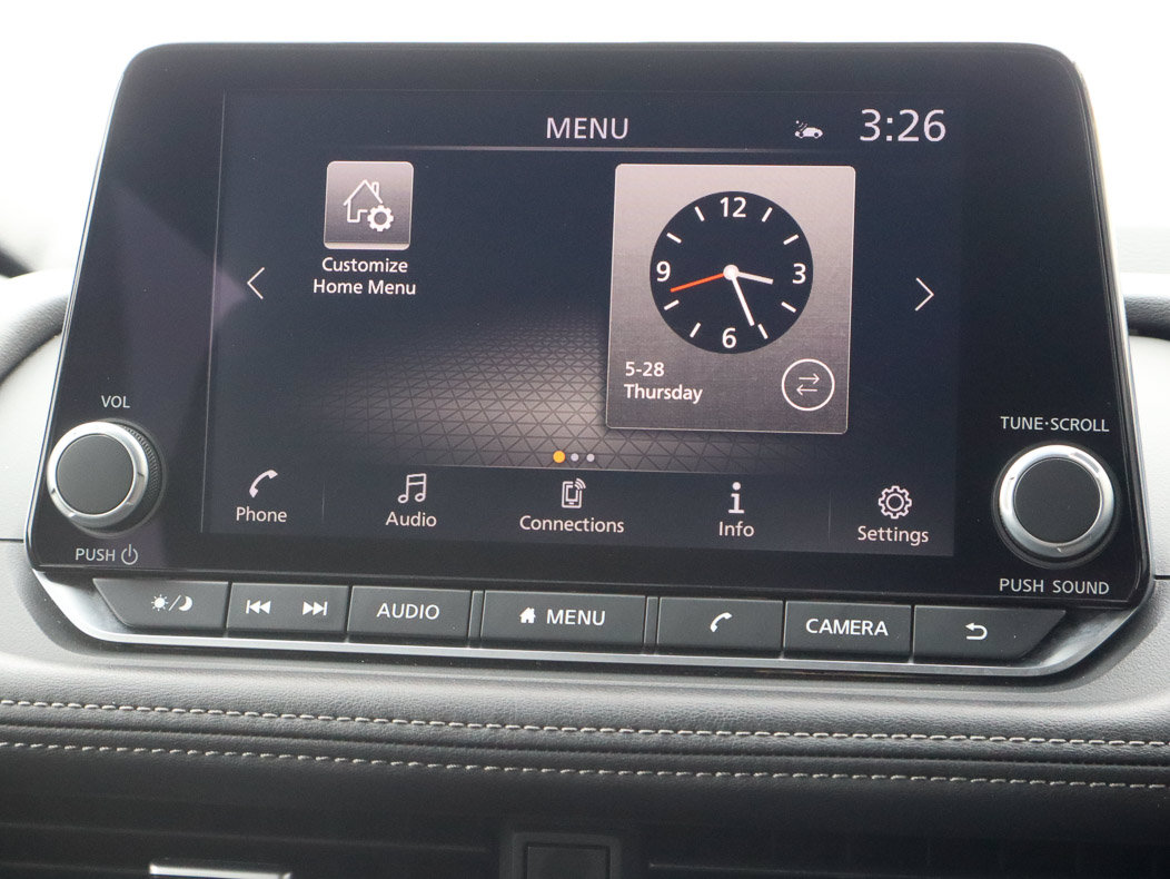 Used 2025 Nissan Rogue SV AWD/4WD image 12