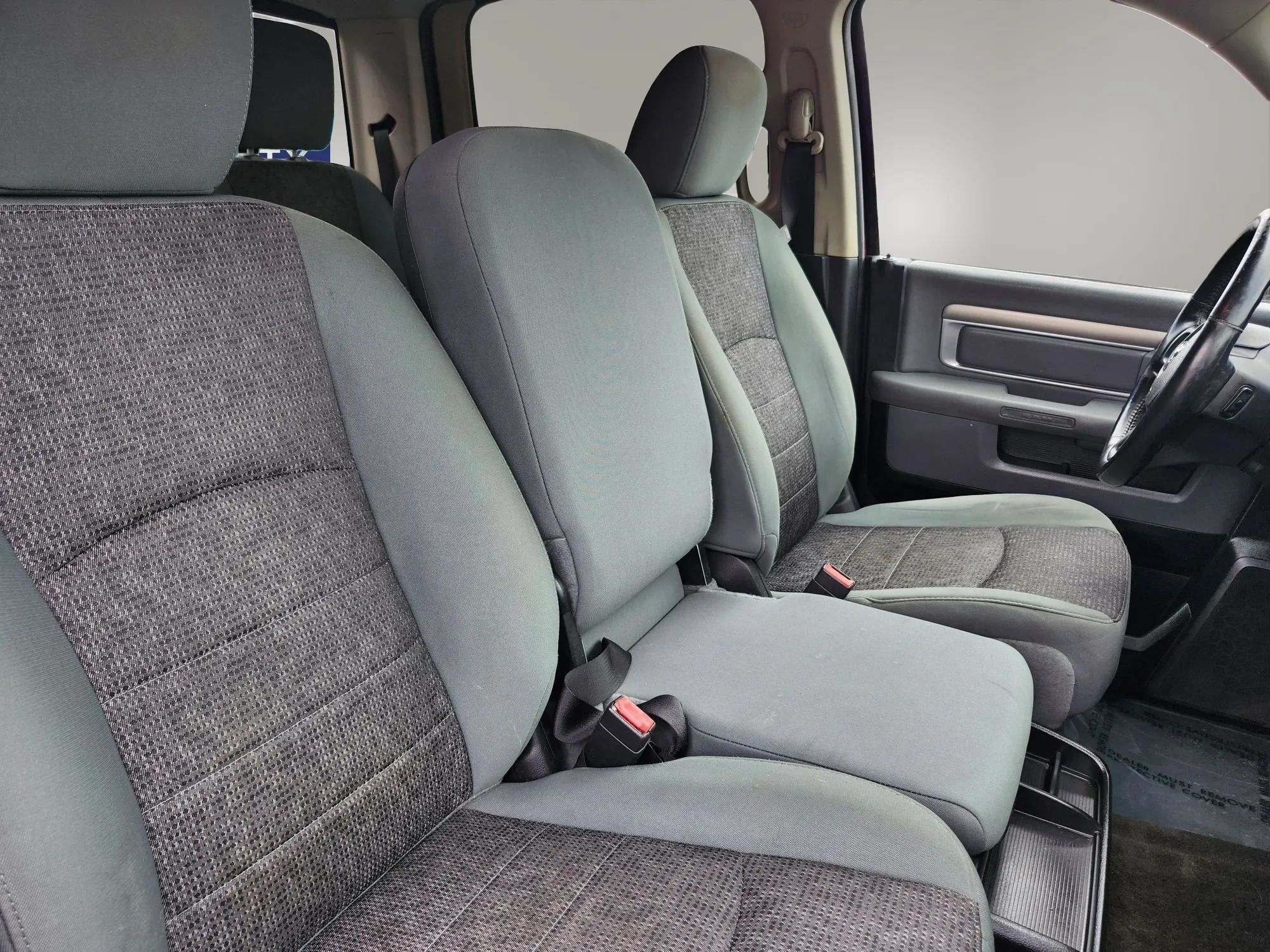 Used 2015 RAM 1500 Outdoorsman AWD/4WD image 22