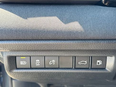 Used 2025 Toyota Camry LE image 24