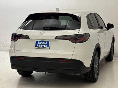 New 2026 Honda HR-V LX image 10