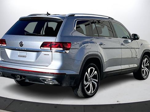 Used 2021 Volkswagen Atlas SEL Premium image 9