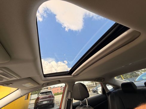 Used 2019 Honda Civic EX image 21