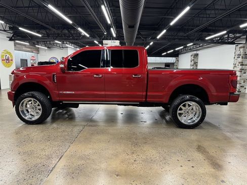 Used 2020 Ford F250 Platinum image 4