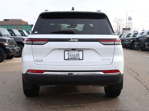 New 2025 Jeep Grand Cherokee Limited w/ MOPAR Finishing Package image 14