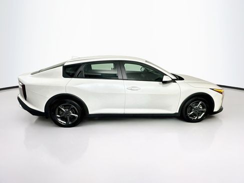 Used 2025 Kia K4 FWD image 10
