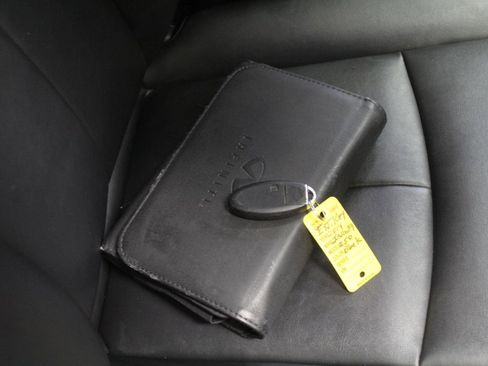 Used 2014 INFINITI Q50 Premium w/ Navigation Package image 26