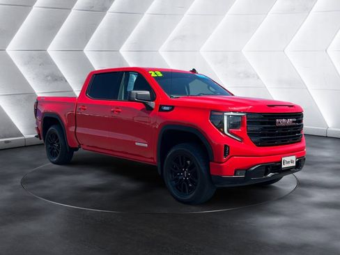 Used 2023 GMC Sierra 1500 Elevation AWD/4WD image 7