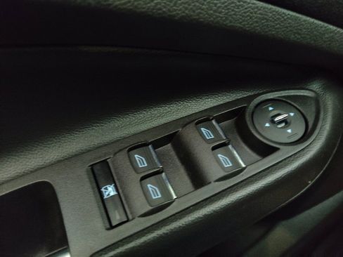 Used 2015 Ford Escape SE w/ Equipment Group 201A AWD/4WD image 27